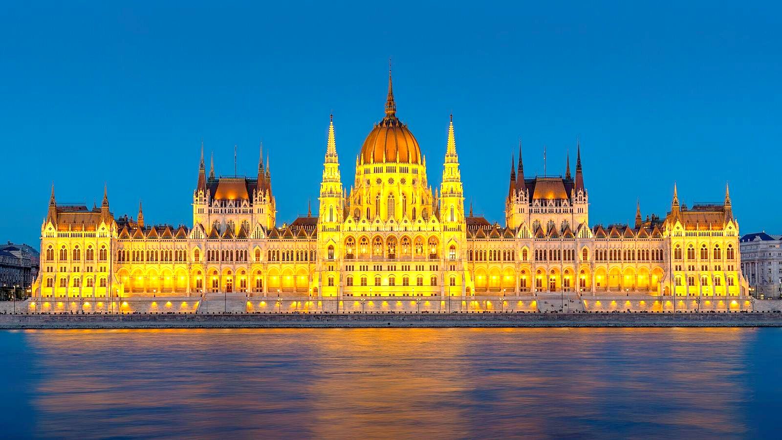 The Parliament from across the river